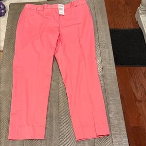 Vineyard Vines Women's Coral Pink Capris